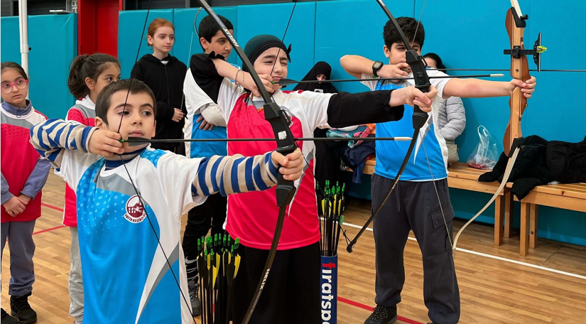 Fatih Belediyesi Kış Spor Okulları, 20 Branşta ve 13 Noktada Çocuklarımızı Sporla Buluşturuyor: Yeni Dönem Kayıtlarımız Başladı