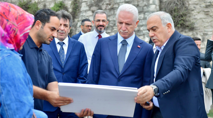 Vali Gül ve Başkan Turan, Tarihî Silüeti Haliç'le Yeniden Buluşturacak Yavuz Sultan Selim Terası'nda Devam Eden Çalışmalarımızı İnceledi