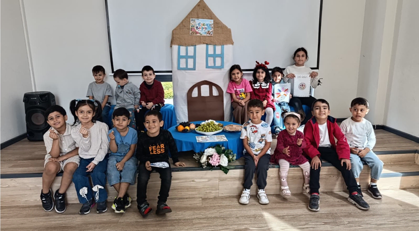 Silivrikapı Çocuk Kütüphanemizde “Bir Başkadır Benim Memleketim” Programının Beşinci Durağı Ege Bölgesi Oldu Silivrikapı Çocuk Kütüphanemizde “Bir Başkadır Benim Memleketim” Programının Beşinci Durağı Ege Bölgesi Oldu