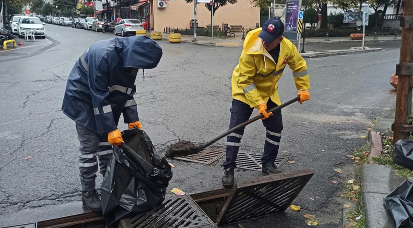 Yoğun Yağışa Karşı Mazgal Temizliği Sahada Devam Ediyor