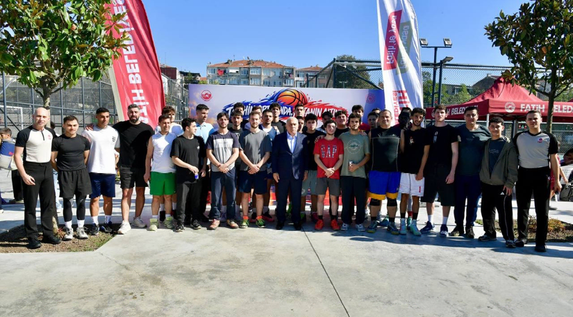 Başkan Turan ın Katılımıyla Silivrikapı Spor Köyü nde 3x3 Basketbol Turnuvası Kıyasıya Mücadelelerin Ardından Şampiyonlarını Buldu Başkan Turan ın Katılımıyla Silivrikapı Spor Köyü nde 3x3 Basketbol Turnuvası Kıyasıya Mücadelelerin Ardından Şampiyonlarını Buldu