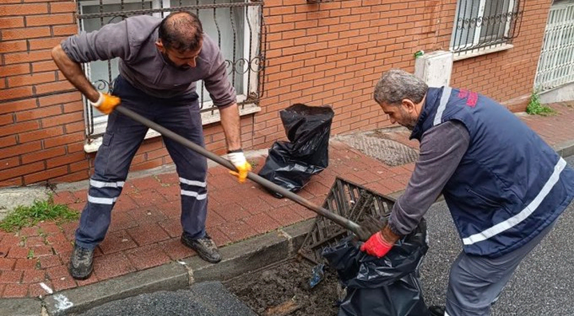 Yoğun Yağışa Karşı Mazgal Temizliği Sahada Devam Ediyor Yoğun Yağışa Karşı Mazgal Temizliği Sahada Devam Ediyor