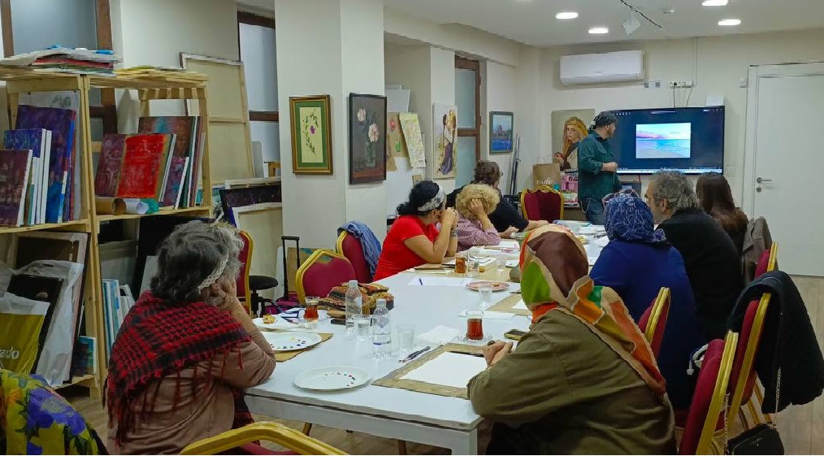 KARINCA Ayvansaray Eğitim Birimi nde Hakan İsmail Şiriner ile Suluboyada Soyut Resmin İfade Gücü Keşfedildi KARINCA Ayvansaray Eğitim Birimi nde Hakan İsmail Şiriner ile Suluboyada Soyut Resmin İfade Gücü Keşfedildi
