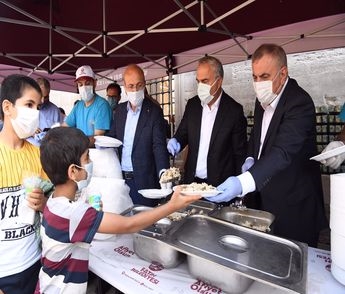 Yavuz Sultan Selim Vefatının 500. Yıl Dönümünde Kabri Başında Anıldı