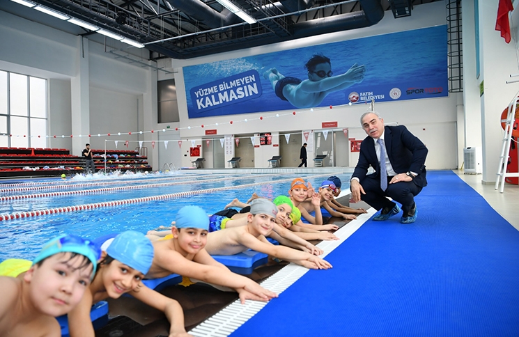 Bu Yaz 1000 Çocuğumuz Yüzme Öğrendi