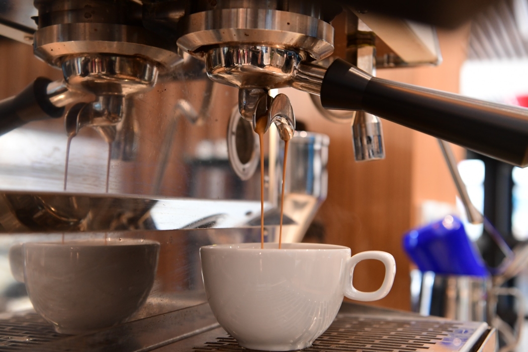 Kahvehane Cerrahpaşa Hizmetinizde