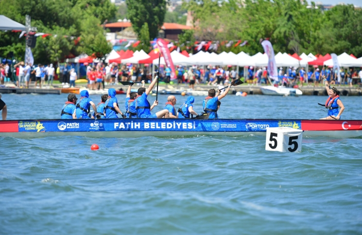 Fatih Haliç Su Sporları Festivali Başladı