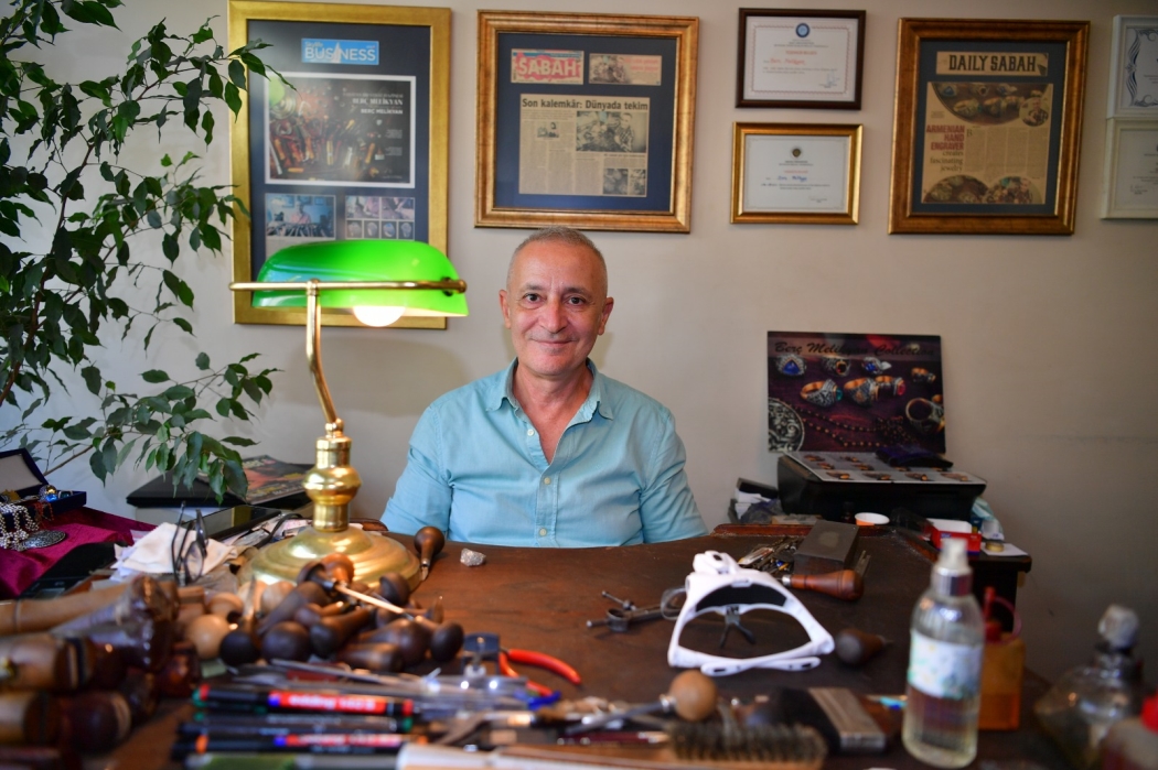 Watcher of Hand Engraving Profession: Berç Melikyan
