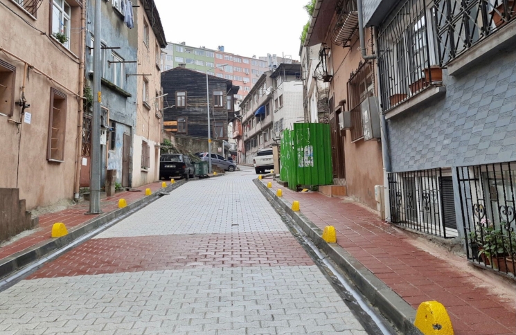 İncebel Sokağı nın Yenileme Çalışması Tamamlandı İncebel Sokağı nın Yenileme Çalışması Tamamlandı