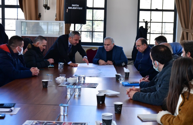 Başkan Turan Karasurları Millet Bahçesi nde İncelemelerde Bulundu Başkan Turan Karasurları Millet Bahçesi nde İncelemelerde Bulundu