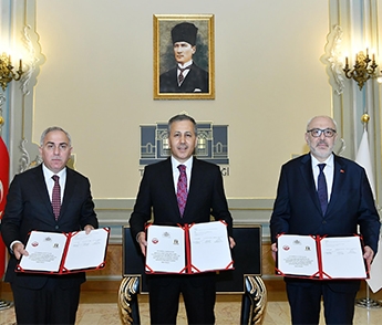 Kapalıçarşı Restorasyon Protokolü İmzalandı Kapalıçarşı Restorasyon Protokolü İmzalandı