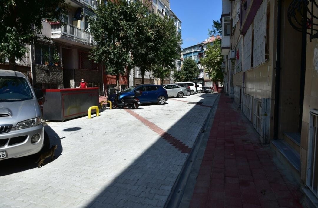 Cadde ve Sokaklarımızı Yenilemeye Devam Ediyoruz Cadde ve Sokaklarımızı Yenilemeye Devam Ediyoruz
