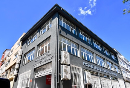 Kariye Refik Halid Karay Kütüphanesi Hizmete Açıldı Kariye Refik Halid Karay Kütüphanesi Hizmete Açıldı