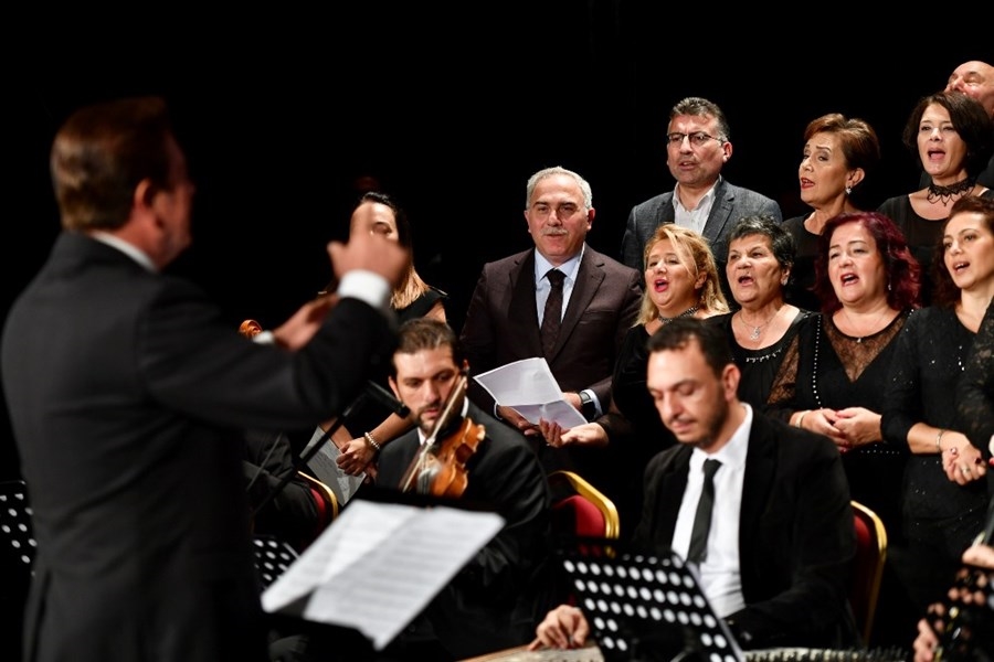 Fatih Belediyesinden Coşkulu Kültür Sanat Sezonu Açılışı Fatih Belediyesinden Coşkulu Kültür Sanat Sezonu Açılışı