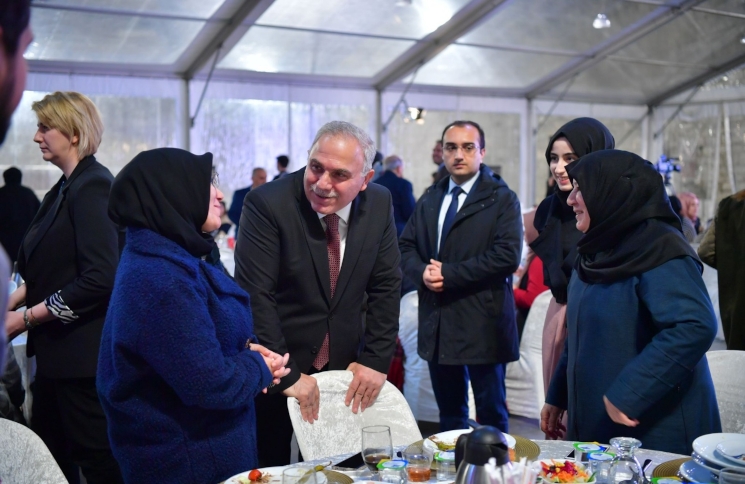 Şehit Yakınları ve Gazilerimiz İftarda Buluştu Şehit Yakınları ve Gazilerimiz İftarda Buluştu