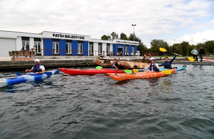 Kano ve Kürek Spor Sporları Merkezi mizde Eğitimler Devam Ediyor Kano ve Kürek Spor Sporları Merkezi mizde Eğitimler Devam Ediyor