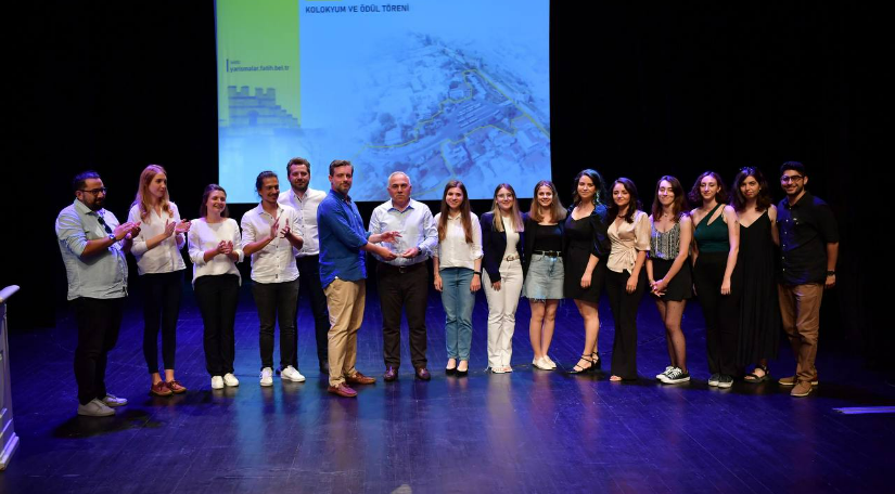 Topkapı Kaleiçi Meydanı Kentsel Tasarım Proje Yarışması nı Kazananlar Ödüllerini Aldı Topkapı Kaleiçi Meydanı Kentsel Tasarım Proje Yarışması nı Kazananlar Ödüllerini Aldı