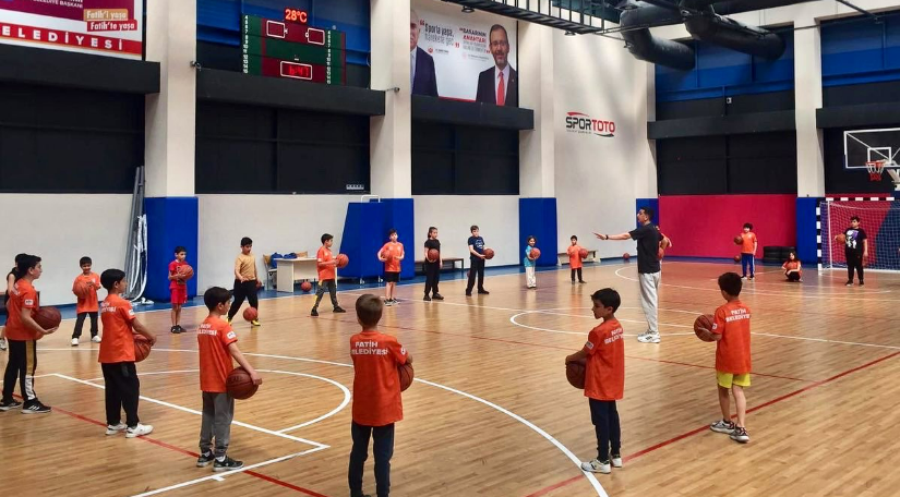 Yaz Spor Okulları Başladı Yaz Spor Okulları Başladı