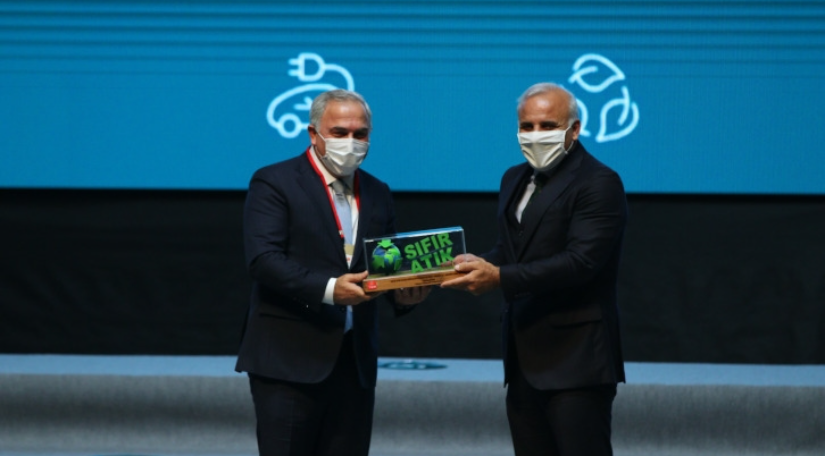 Award to Fatih Municipality from Union of Municipalities of Turkey