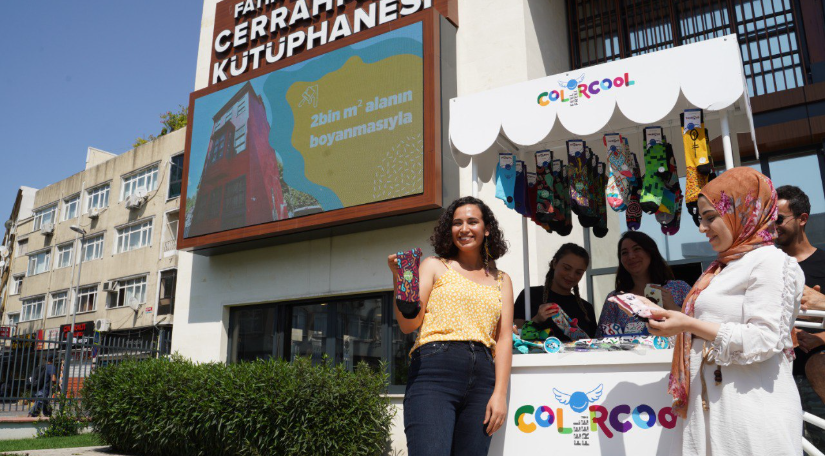 Fatih Kütüphaneleri nde “Beni Bul” Sürprizi Fatih Kütüphaneleri nde “Beni Bul” Sürprizi