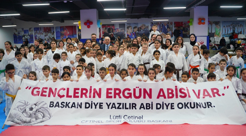 Çetinel Spor Kulübü Karete Kuşak Sınavı Başkan Turan ın Katılımıyla Neslişah Sultan Kültür Merkezi nde Gerçekleştirildi
