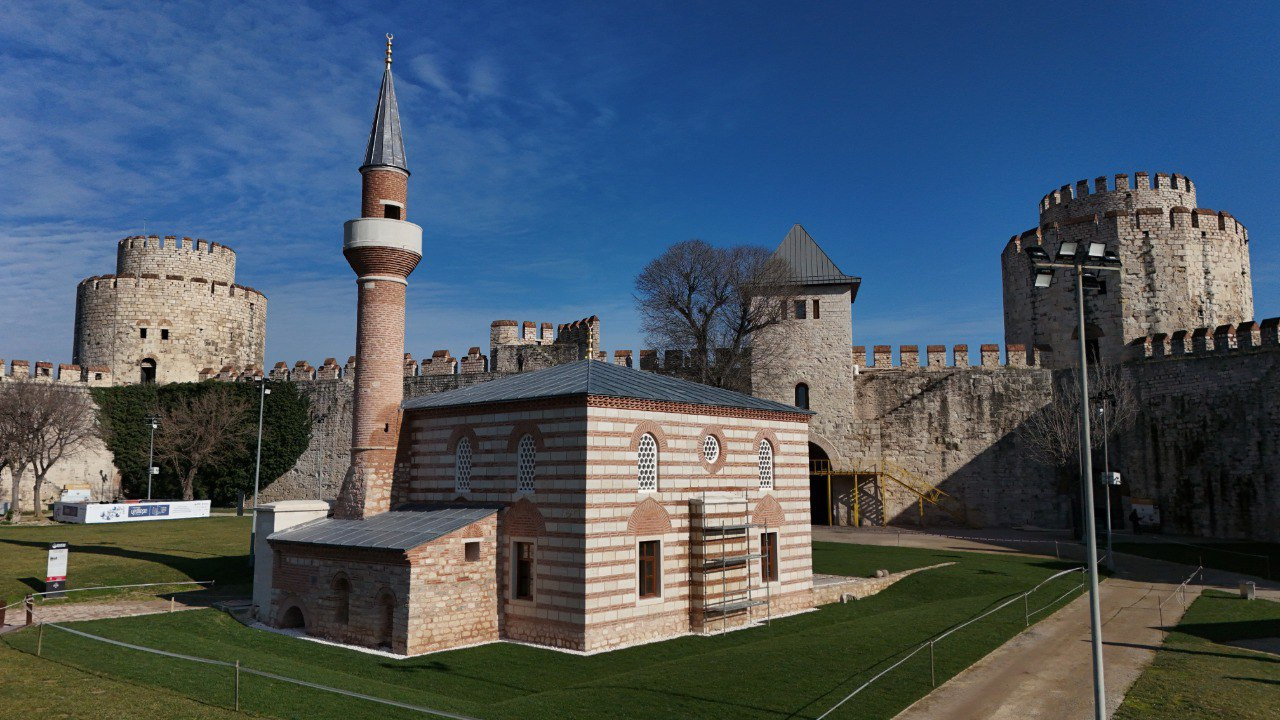 Yedikule Hisarı Fatih Mescidi